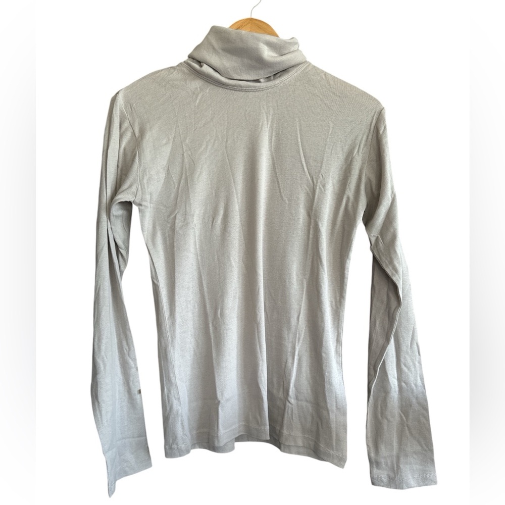 NWT Ethos Paris Turtleneck Women’s Top